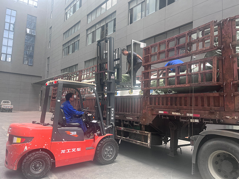 不銹鋼彎頭裝車